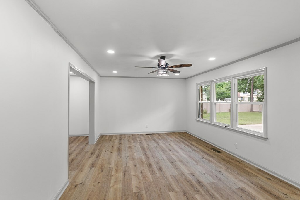 Property Photo: 1571 Denton Road AL 36303