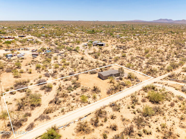 Property Photo: 10965 S Kettering Street AZ 85736