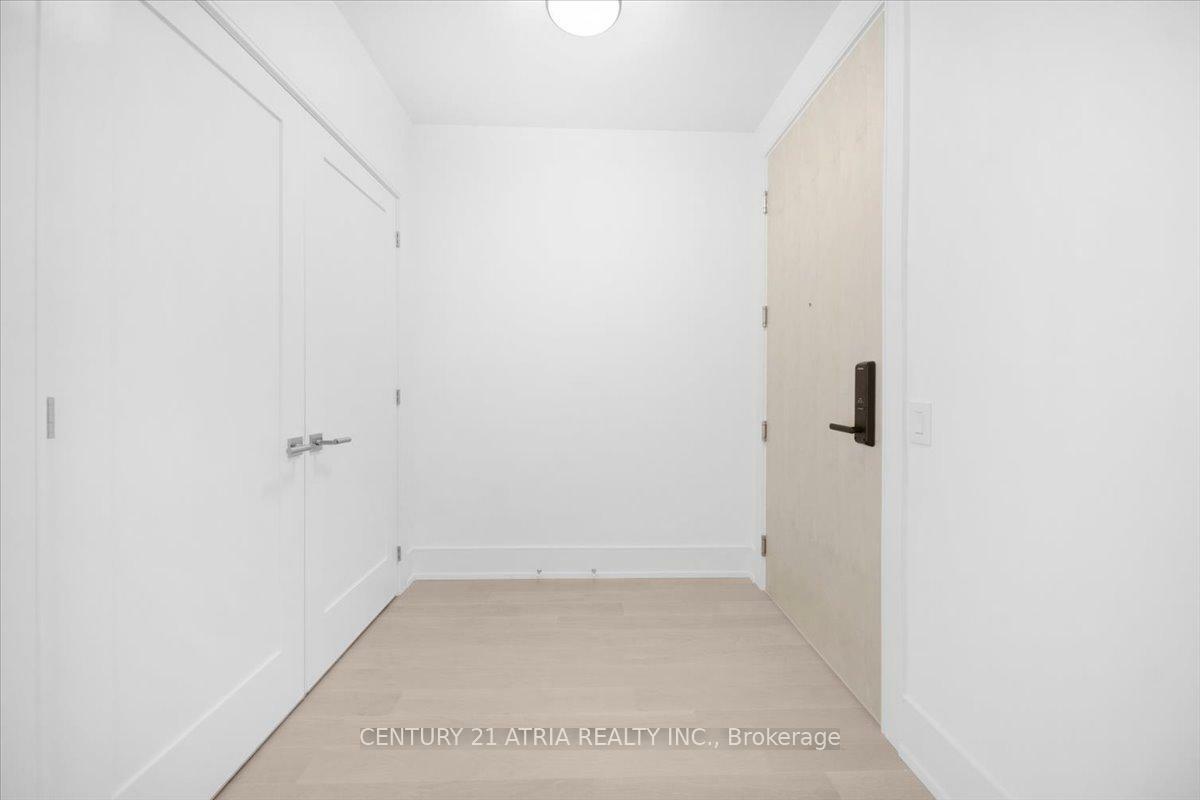 Property Photo: 155 Merchants' Wharf N/A 808 ON M5A 0Y4