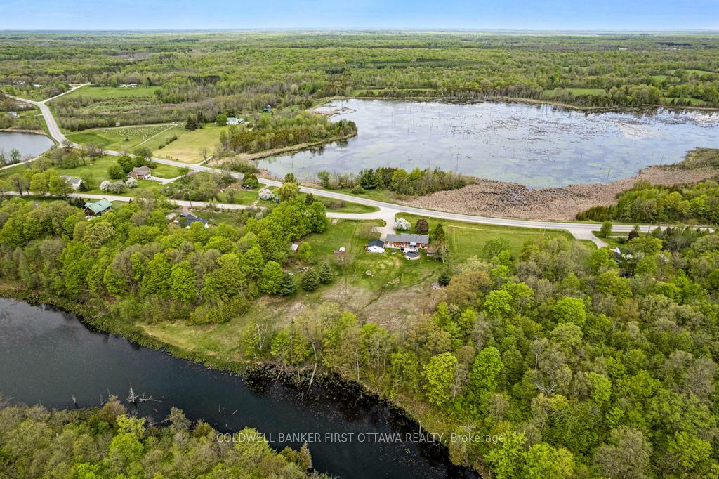 Photo de la propriété: 467 Lake Eloida Road ON K0E 1Y0