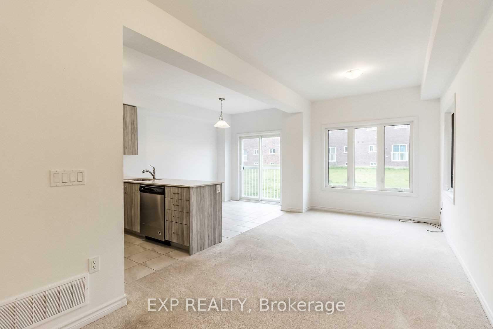 Property Photo: 334 Ridley Crescent ON N0C 1B0