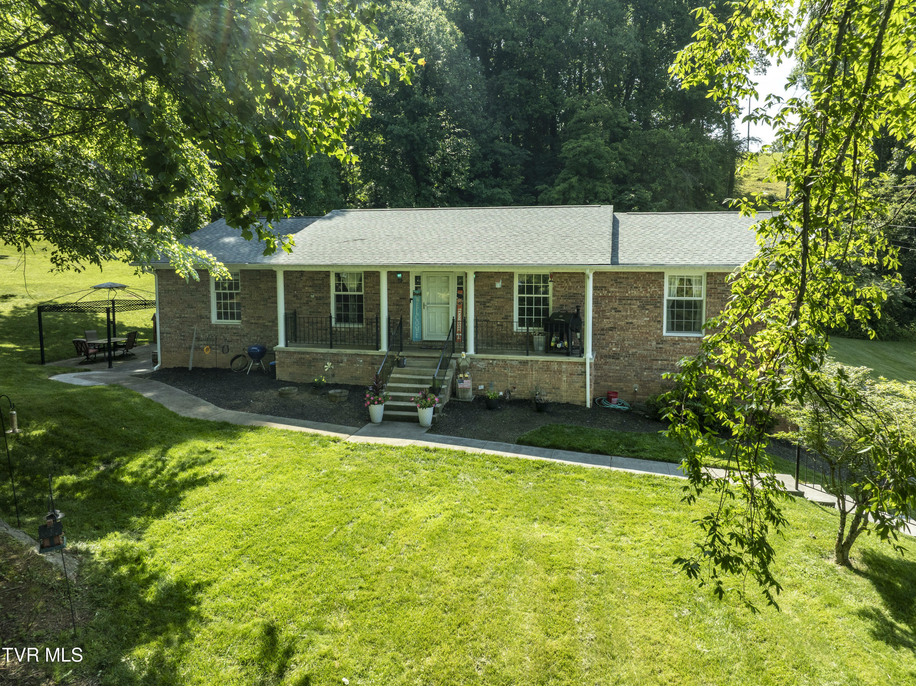 Property Photo: 123 Herron Drive TN 37663