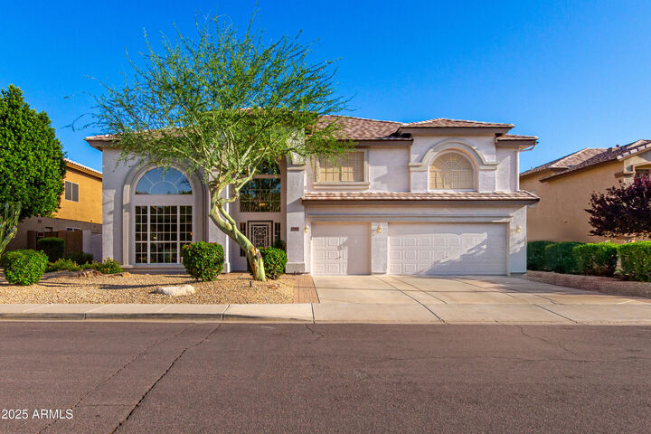 Property Photo: 7247 W Buckskin Trail AZ 85383