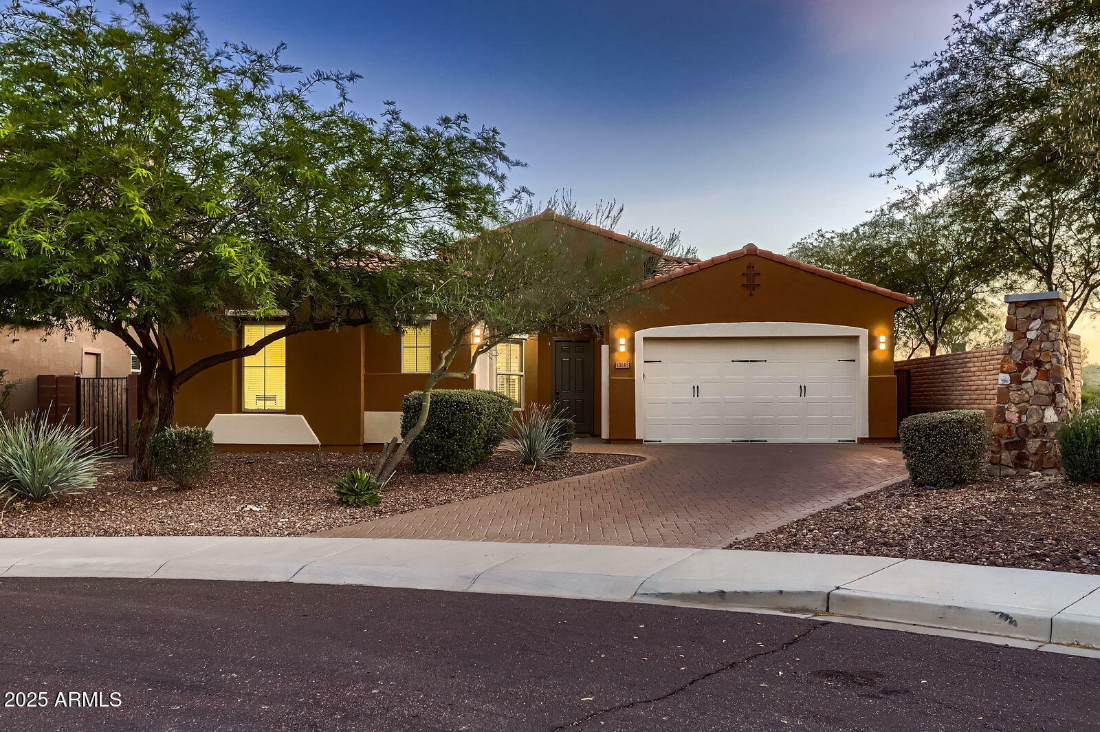 Property Photo: 13145 W Whisper Rock Trail AZ 85383