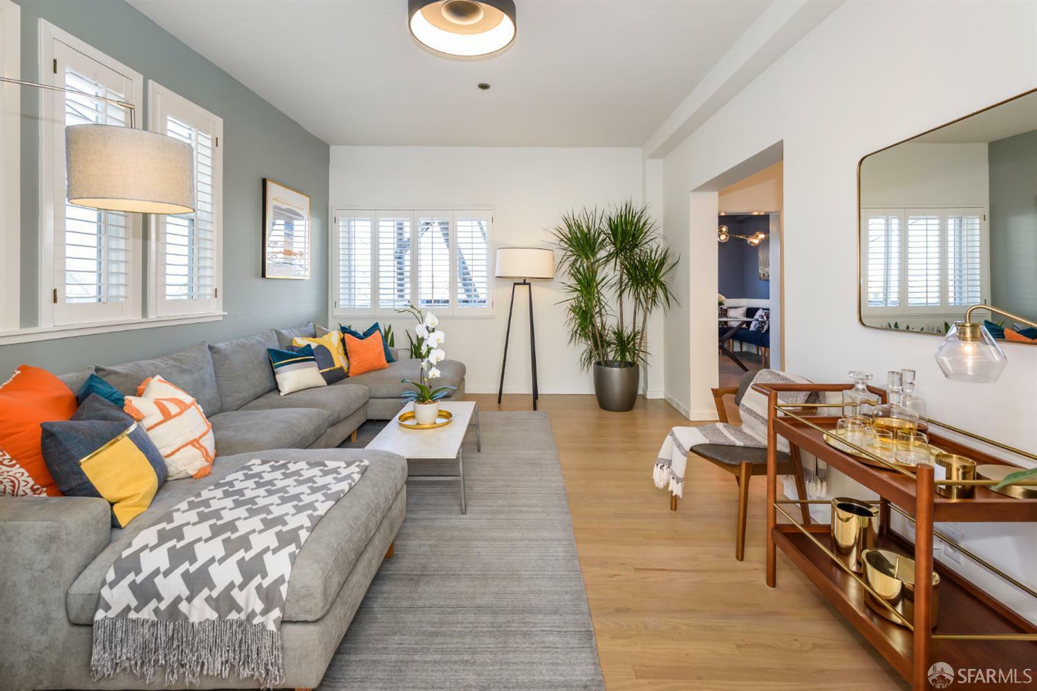 Property Photo: 1 Hoffman Avenue A CA 94114