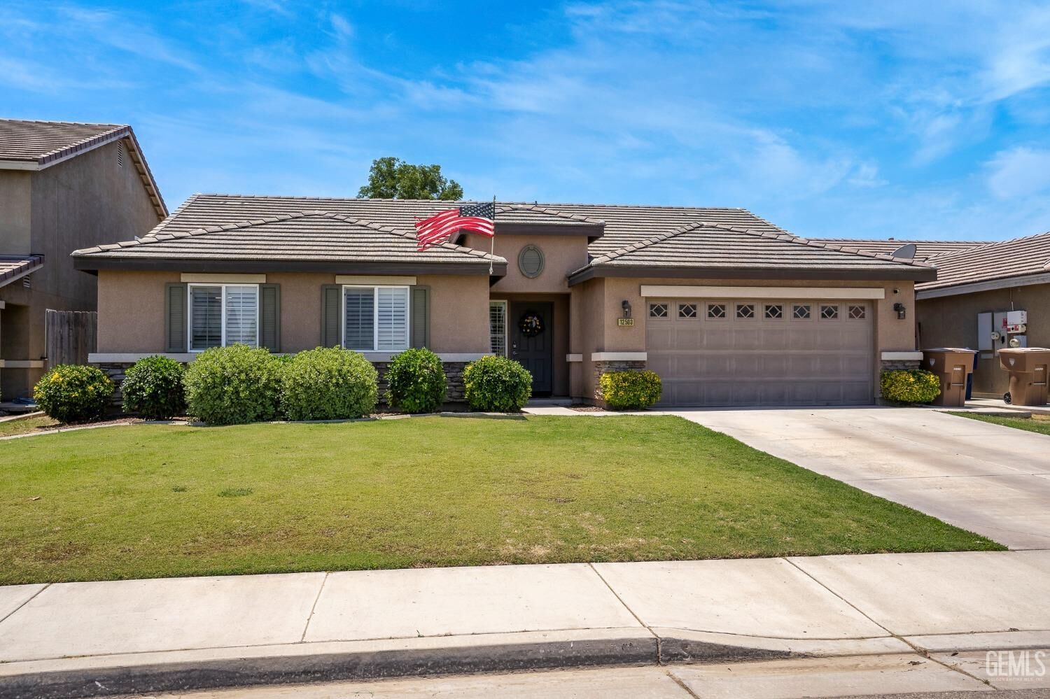Property Photo:  12503 Maclure Drive  CA 93311 