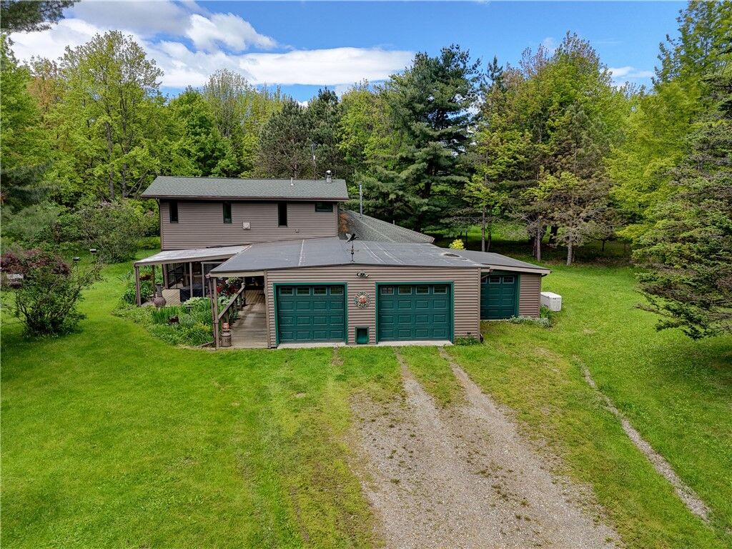Property Photo:  1382 Wickam Road  NY 14507 