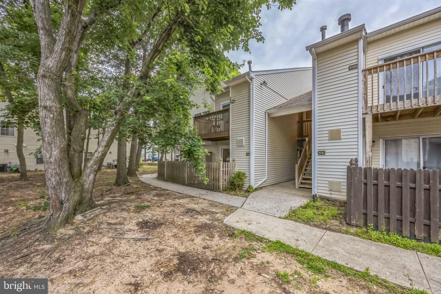 Property Photo: 1043 Tristram Circle NJ 08051