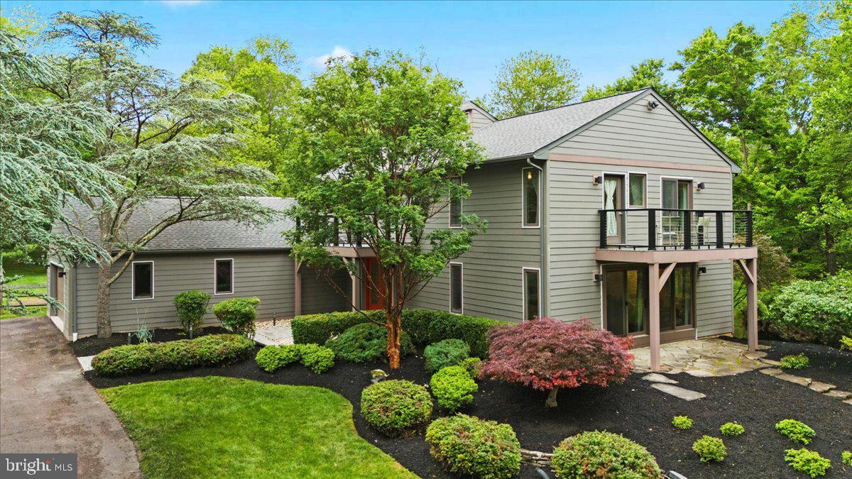 Property Photo:  1438 Vestra Road  PA 19436