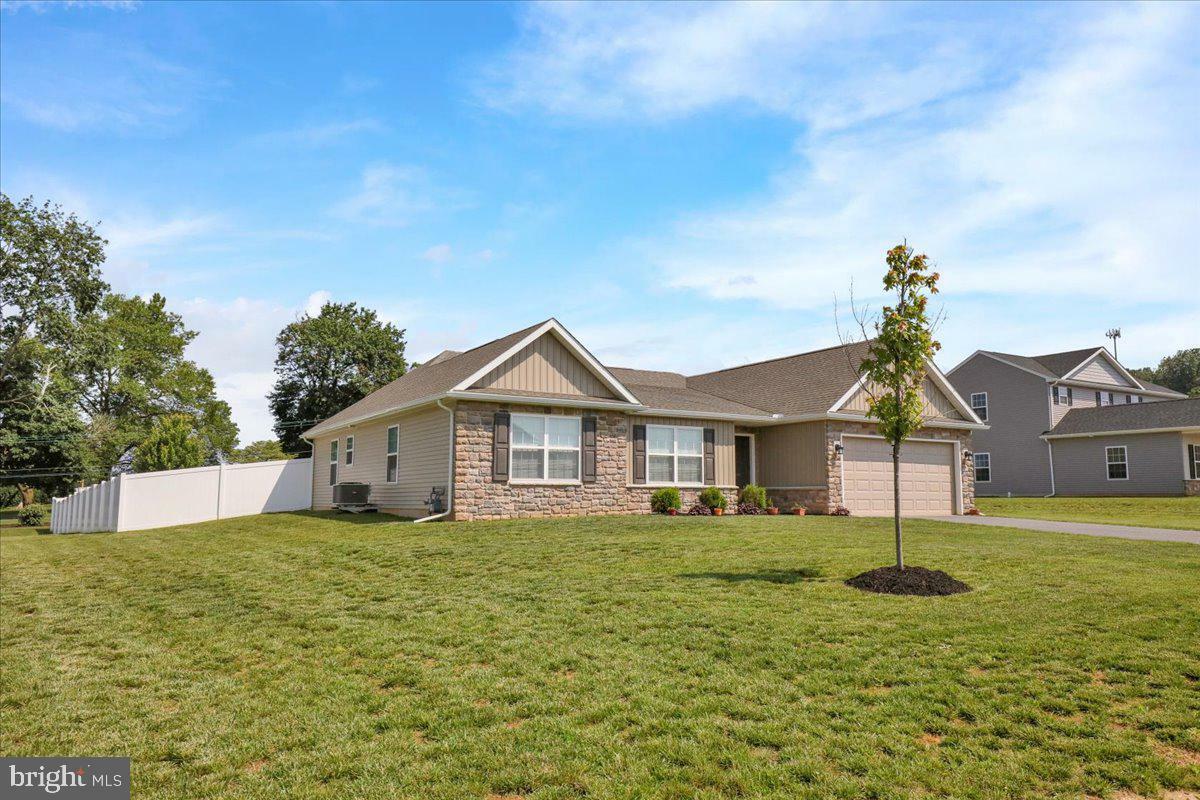 Property Photo: 203 Gardenia Lane PA 17042