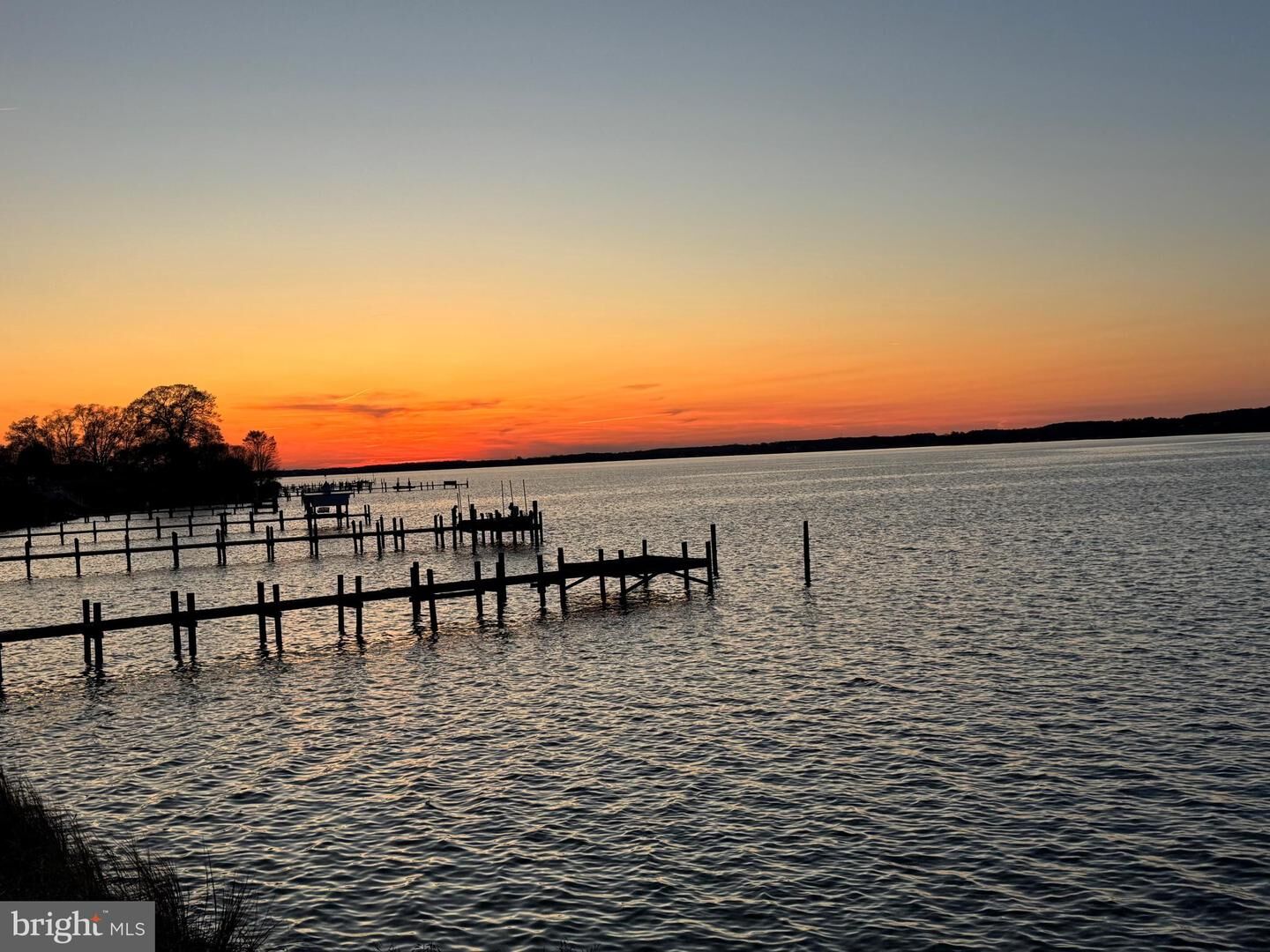 Property Photo:  41130 Cryer Court  MD 20650 