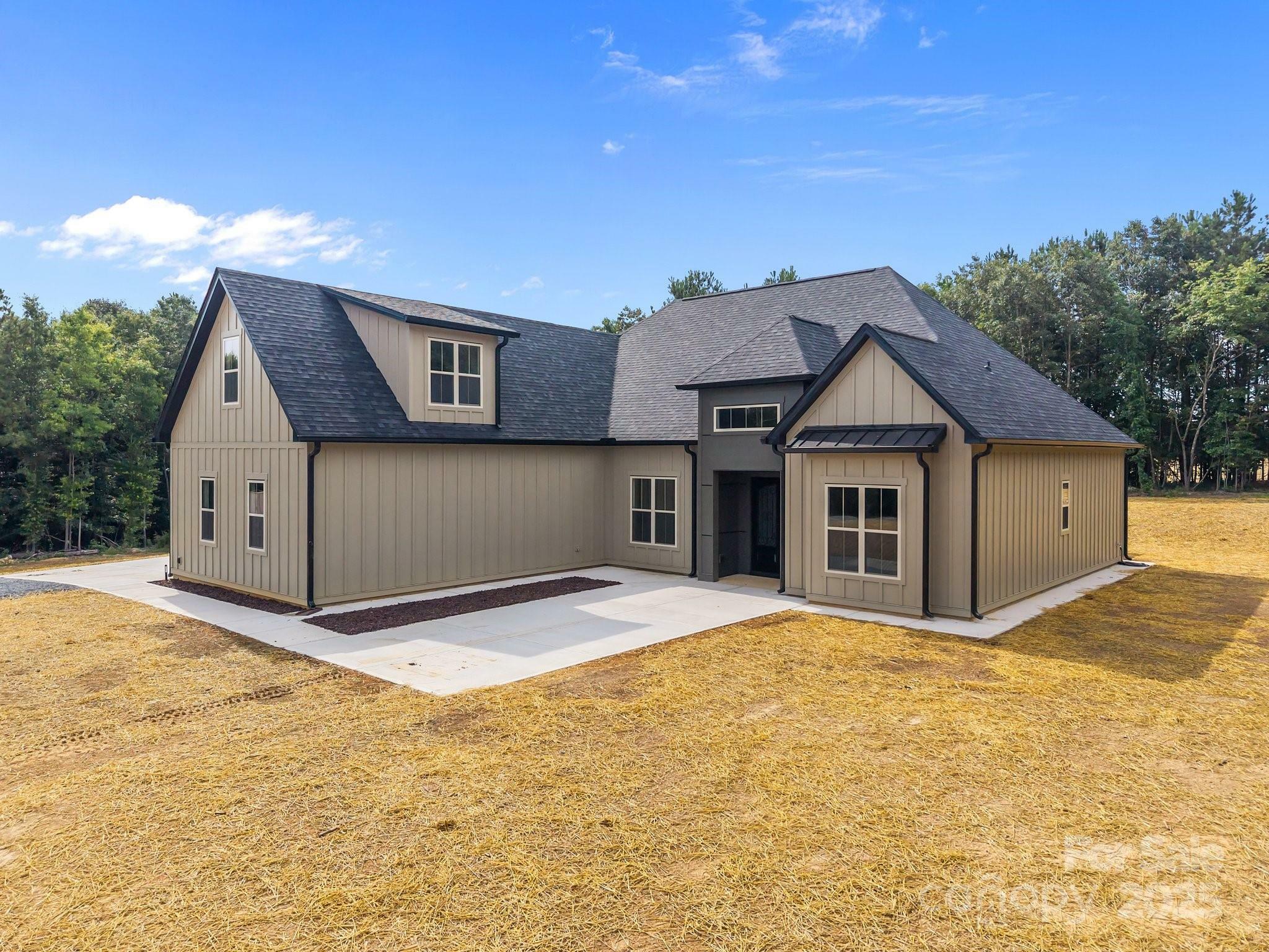Property Photo: 5507 Nc 218 Highway NC 28133