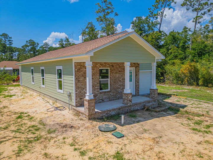Property Photo: 6781 Joy Street FL 32583