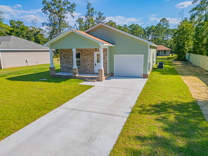 Property Photo: 6781 Joy Street FL 32583