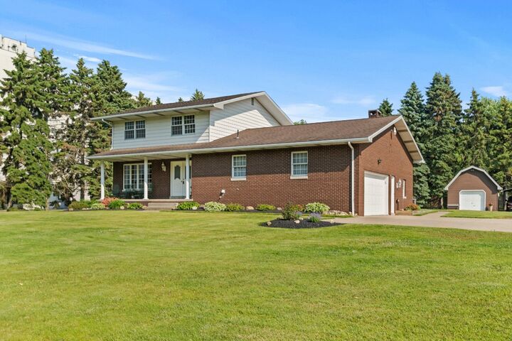 Property Photo:  5124 W Ridge Road  PA 16506 