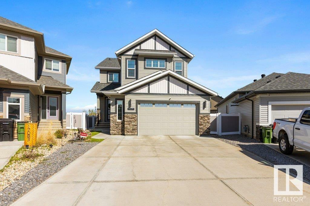 Property Photo: 17079 46 St NW AB T5Y 4B1