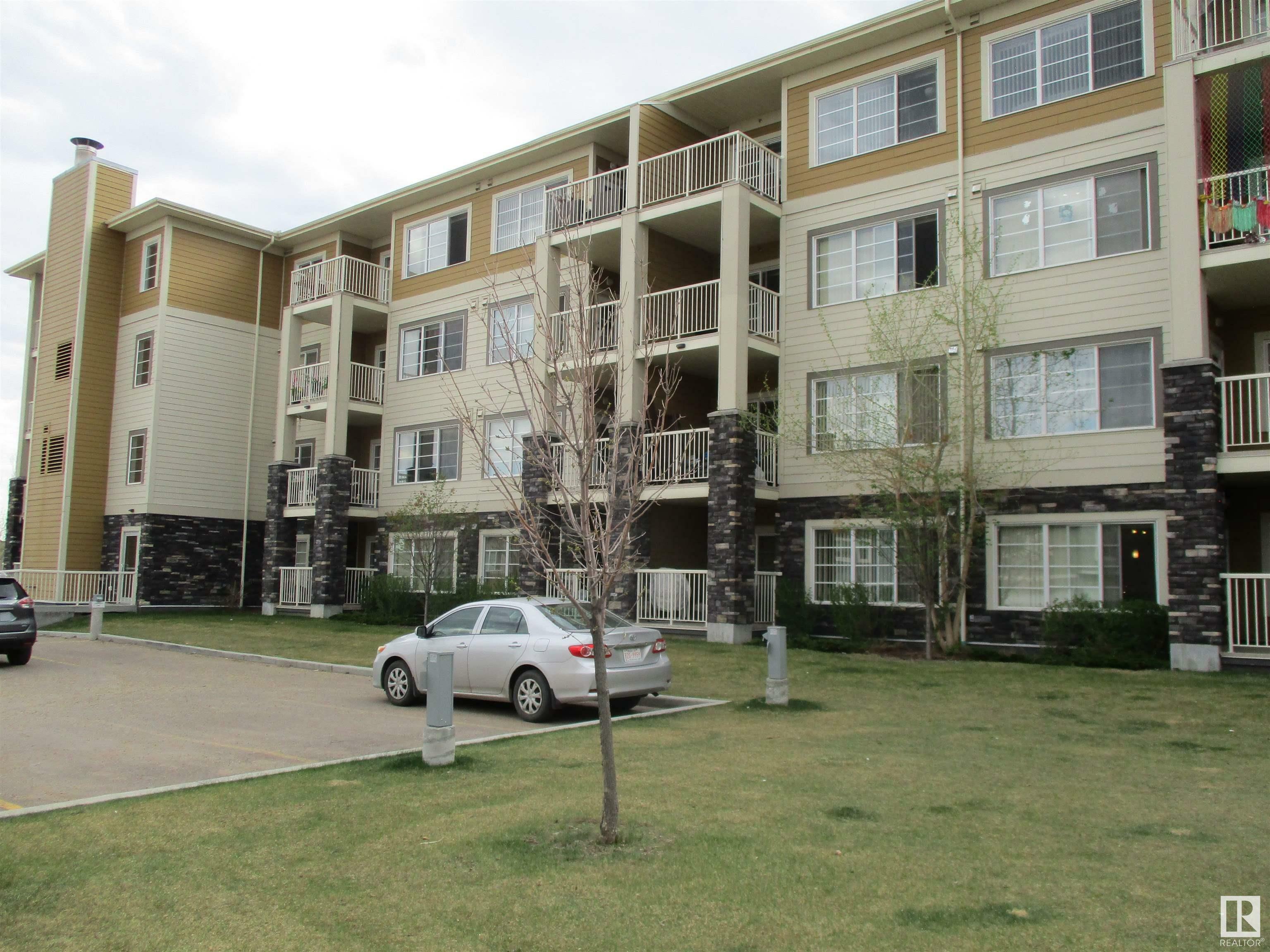 Photo de la propriété: 3670 139 Avenue NW 221 AB T5Y 3N5