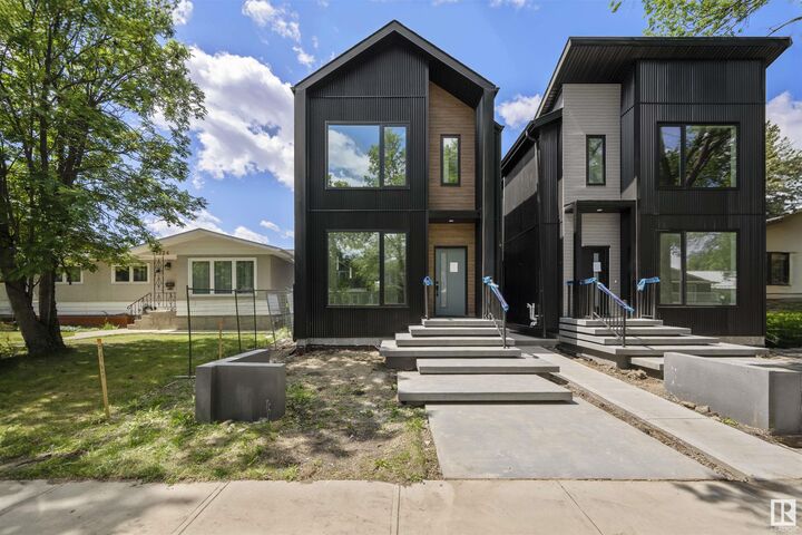 Property Photo:  11230 127 Street NW  AB T5M 0T6 