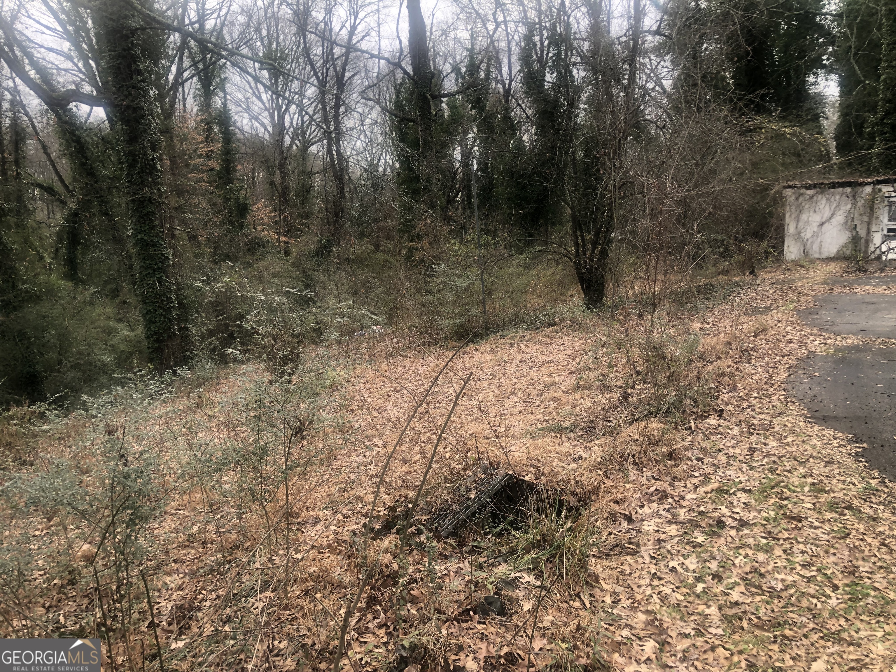 Property Photo: 702 Emily Place NW 0 GA 30318