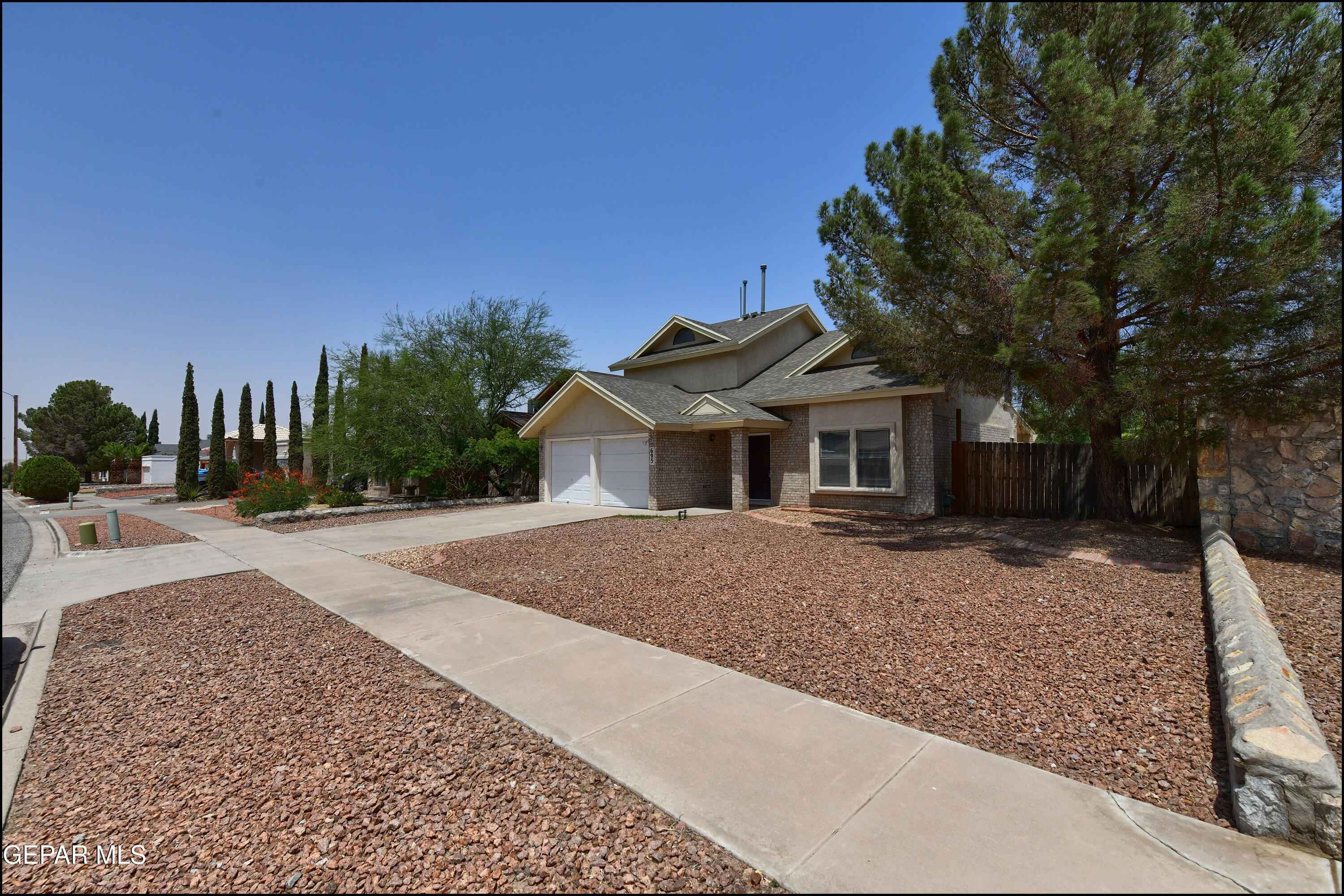 Property Photo: 695 Bluff Canyon Circle TX 79912