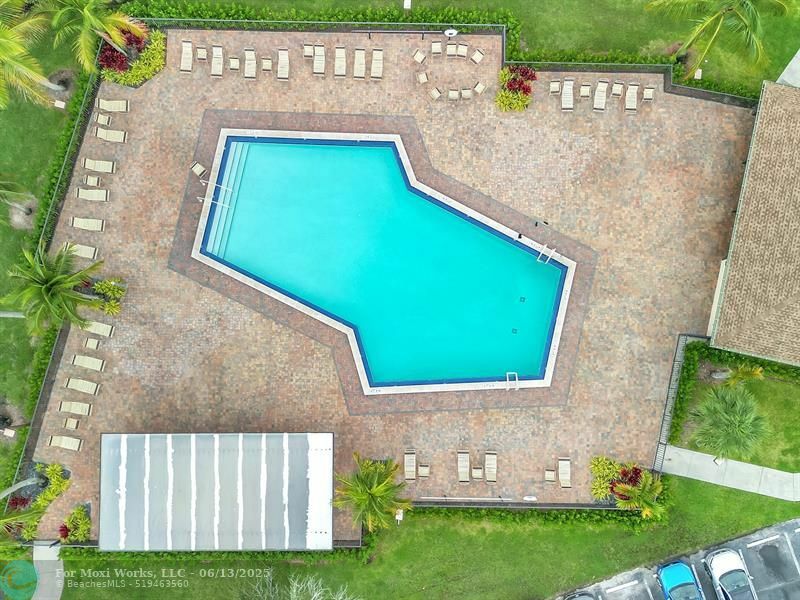 Property Photo:  601 SW 141st Ave 110P  FL 33027 
