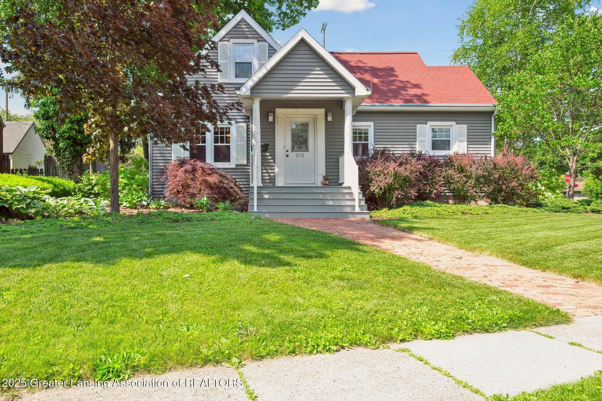 Property Photo: 919 Collingwood Drive MI 48823