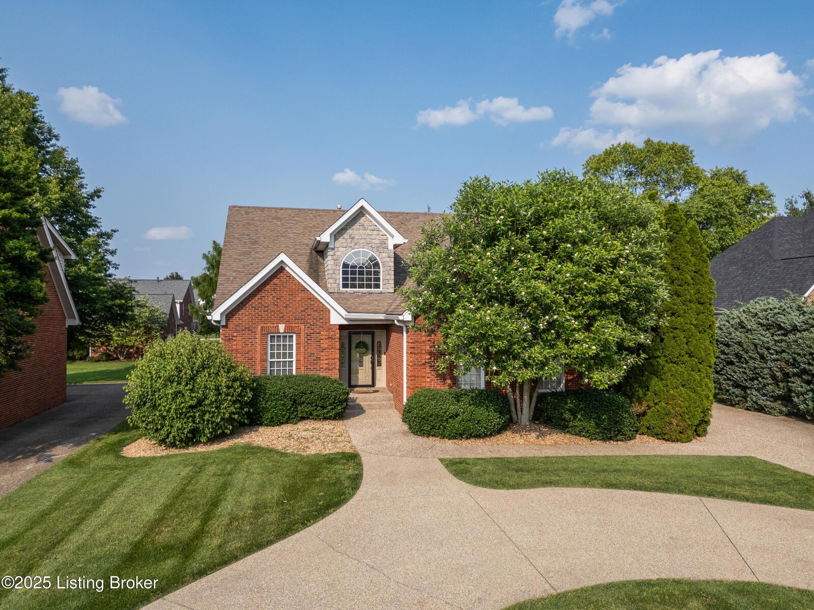 Property Photo:  6205 Elizabeth Ct  KY 40059 