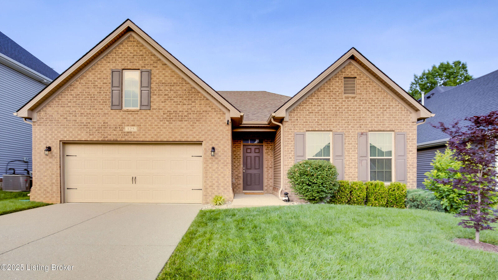 Property Photo:  125 Belden Trail  KY 40245 