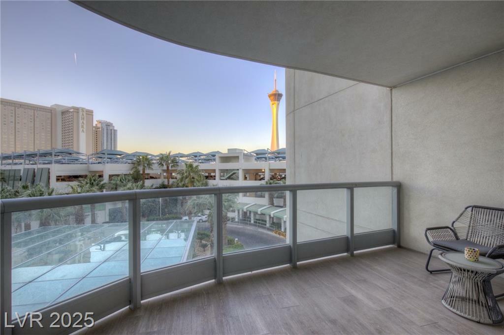 Property Photo: 322 Karen Avenue 301 NV 89109
