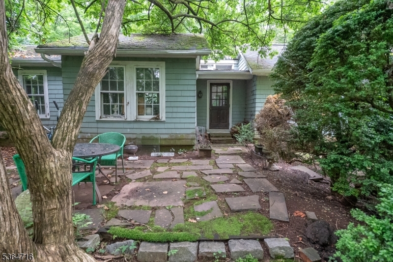 Property Photo: 7 Old Lane Highwood NJ 08873