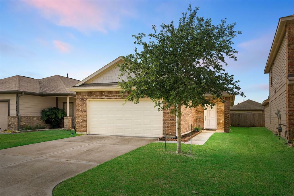 Property Photo: 13170 Montane Manor Lane TX 77044