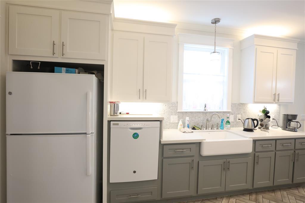 Property Photo: 212 Greenwood Street TX 77011