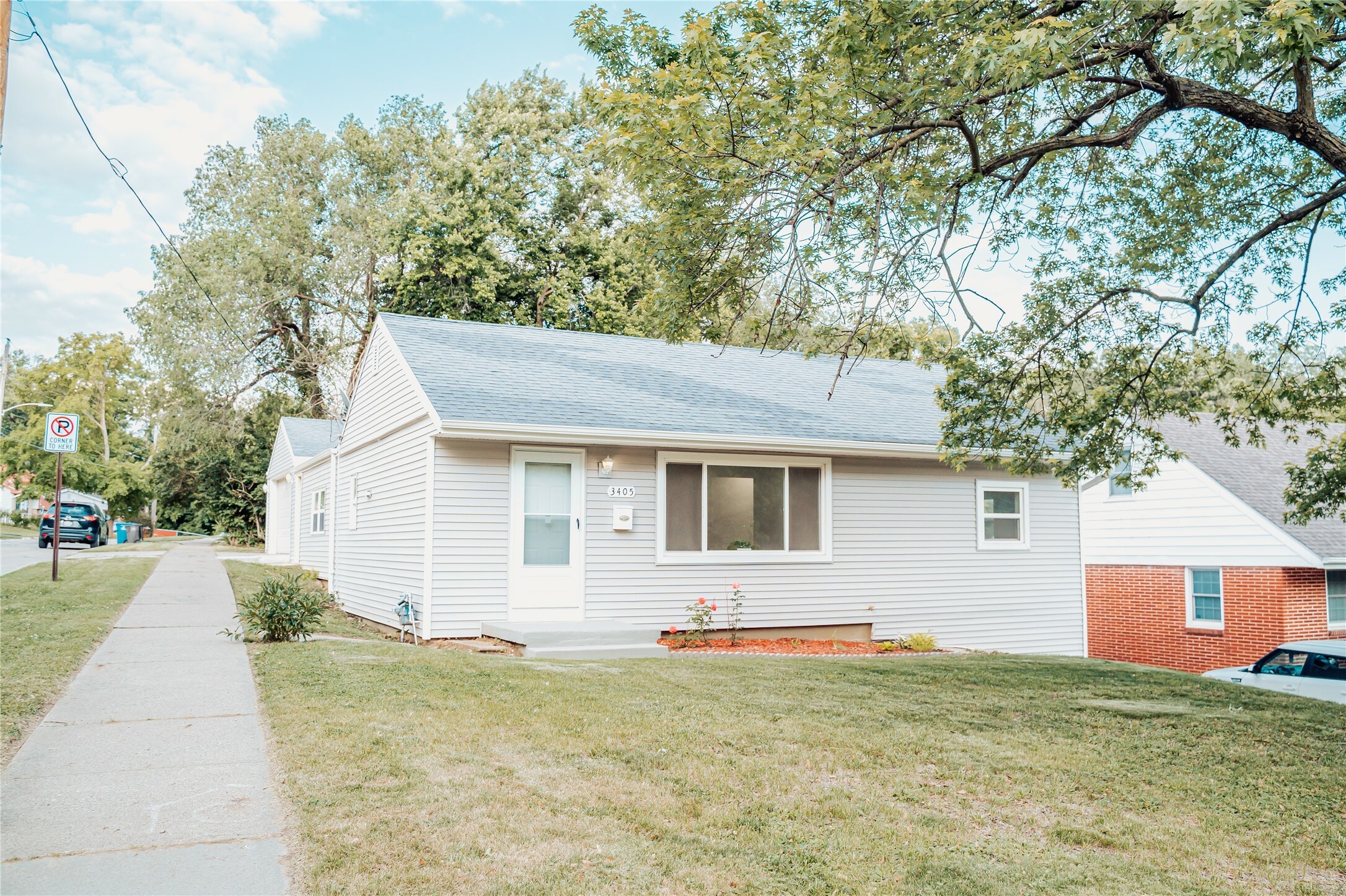 3405 30th Street  Des Moines IA 50310 photo