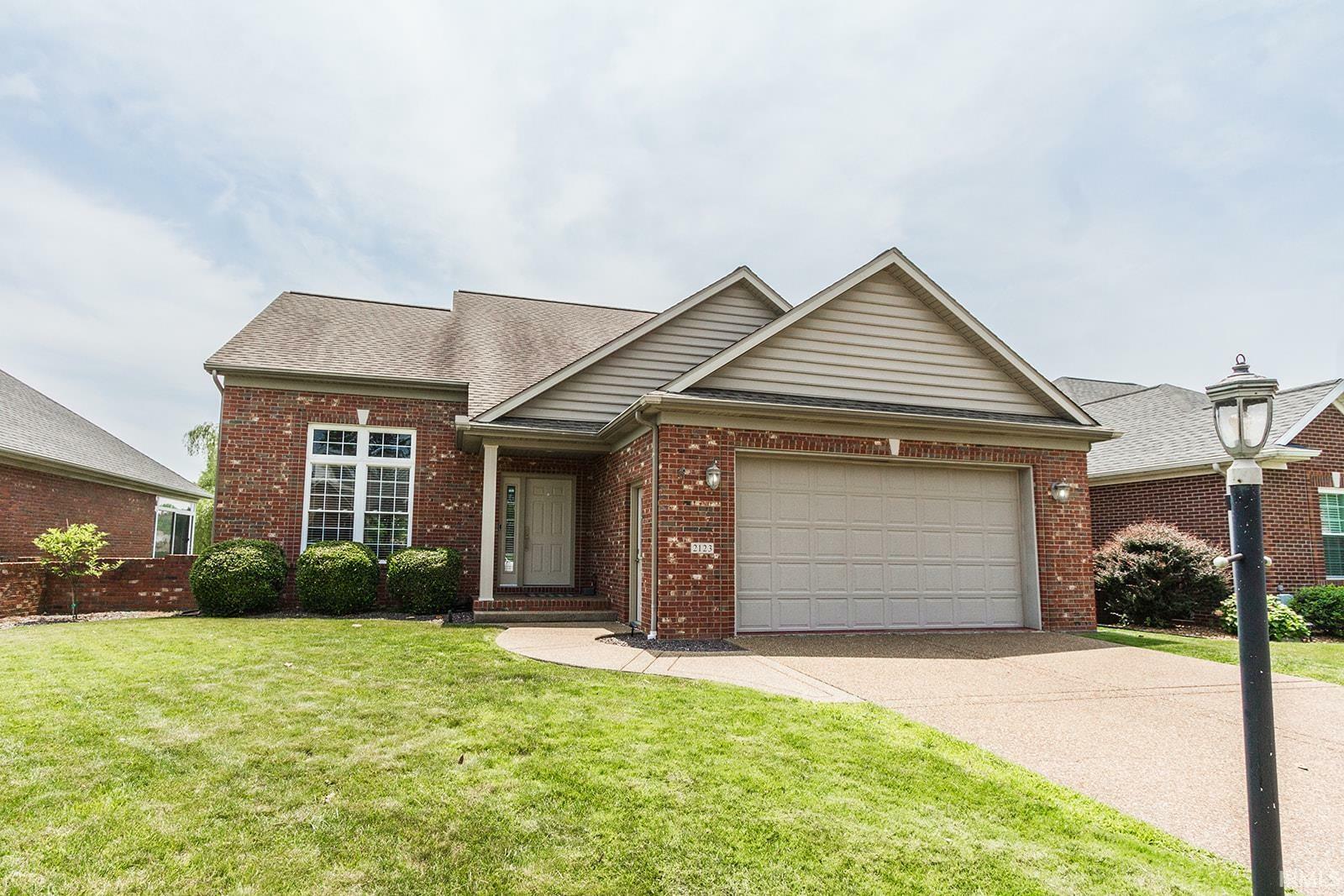 2123 Bunker Lane  Evansville IN 47725 photo