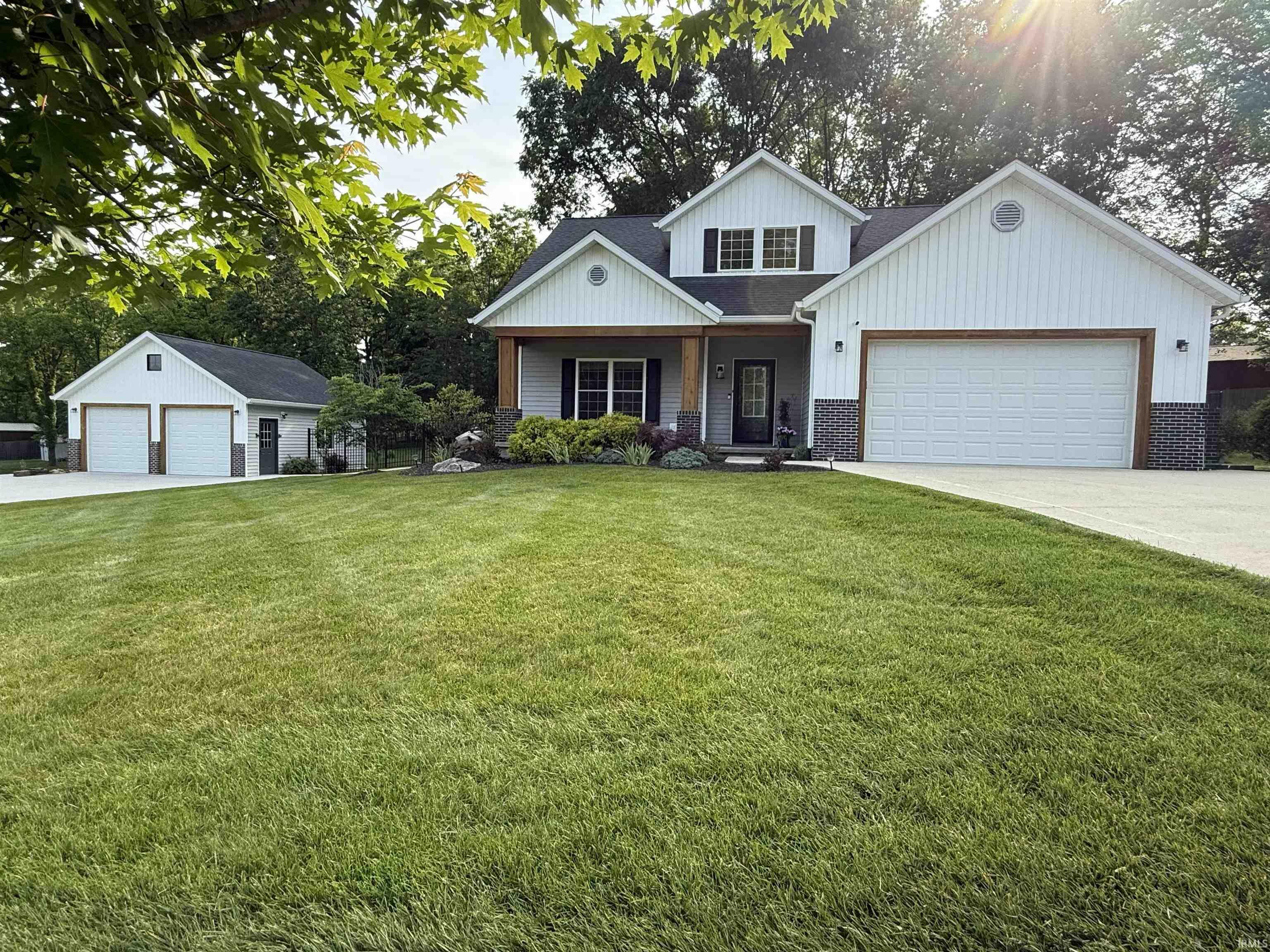 1285 E Zinnia Drive  Bloomington IN 47401 photo