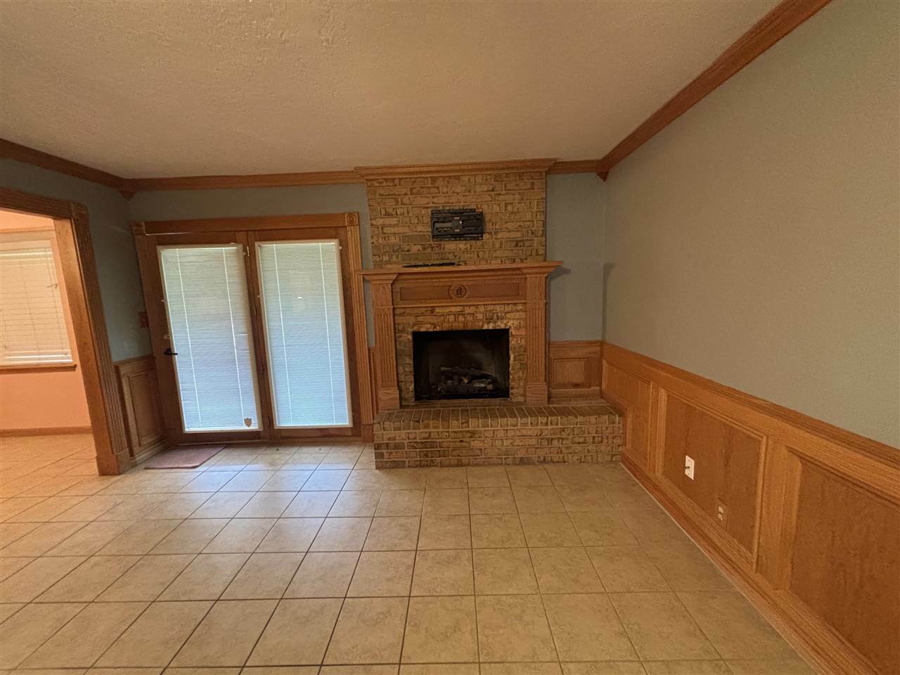 Property Photo: 106 Belle Cir OK