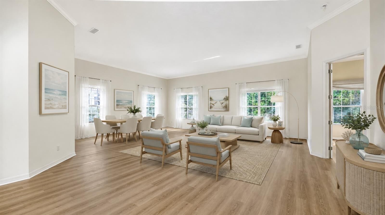 Property Photo:  5839 Los Verdes Court  FL 34210 