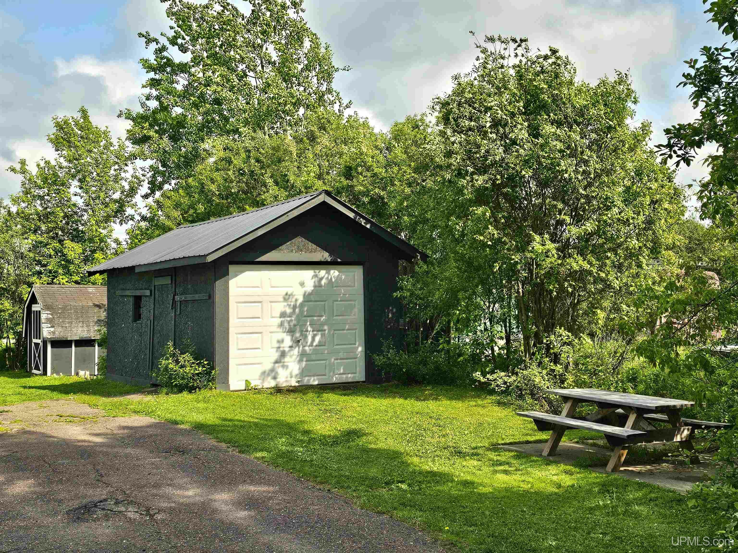 Property Photo: 46540 Naumkeg Street MI 49905