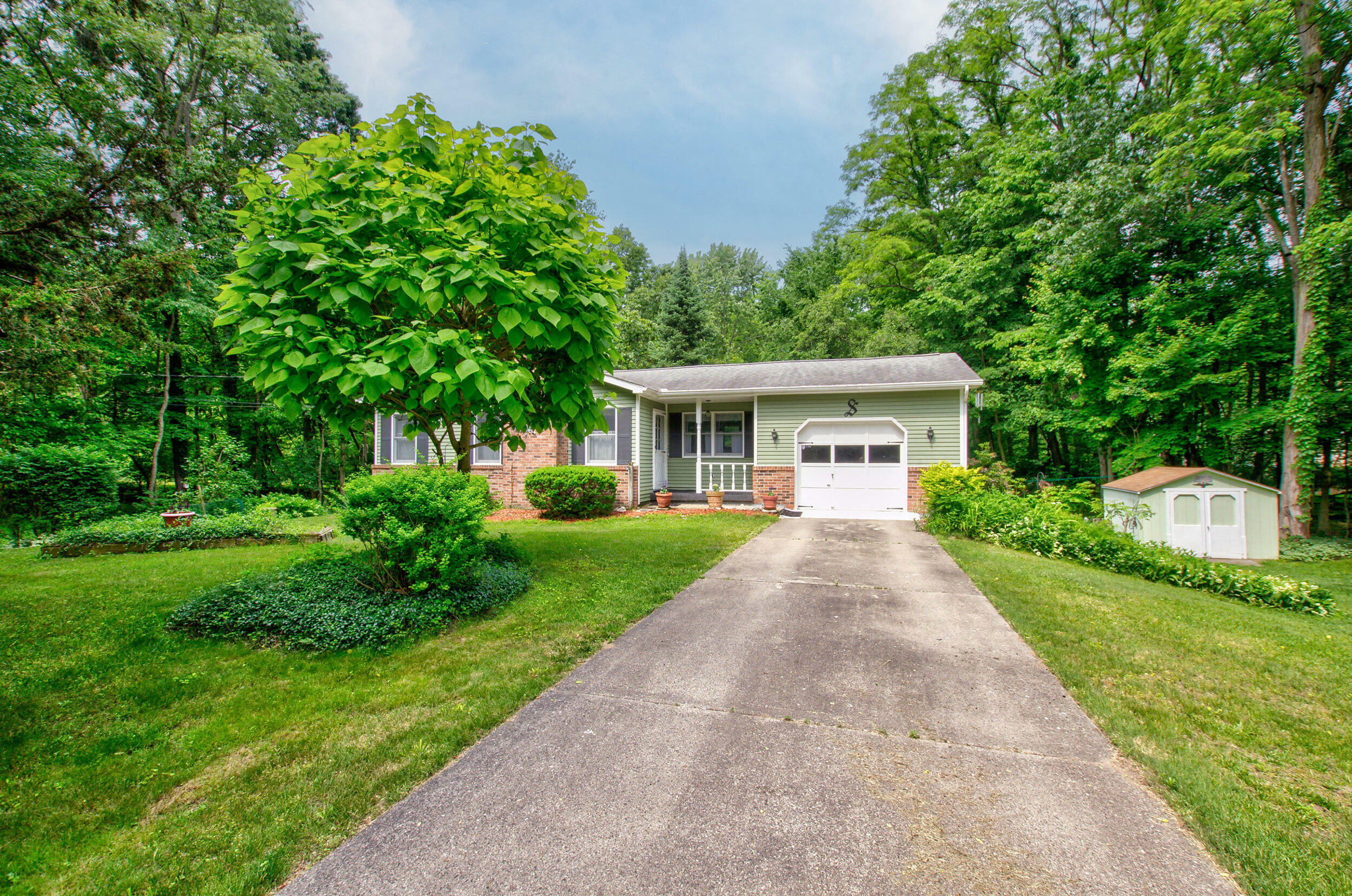 Property Photo: 3926 Burkhart Road MI 49201