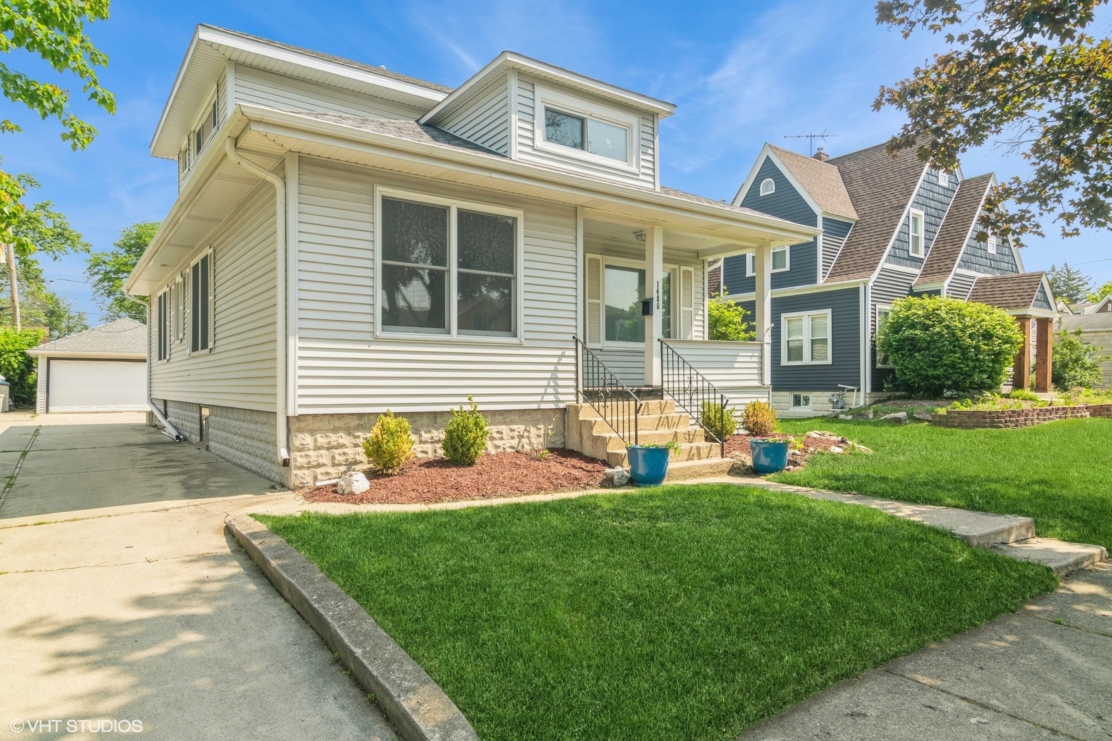 Property Photo: 1486 Van Buren Avenue IL 60018