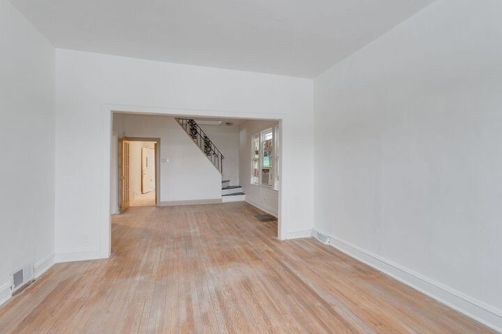 Property Photo:  1404 W 97th Street  IL 60643 