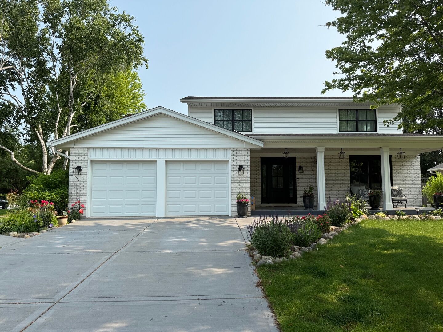 Property Photo:  1303 Jane Avenue  IL 60540 