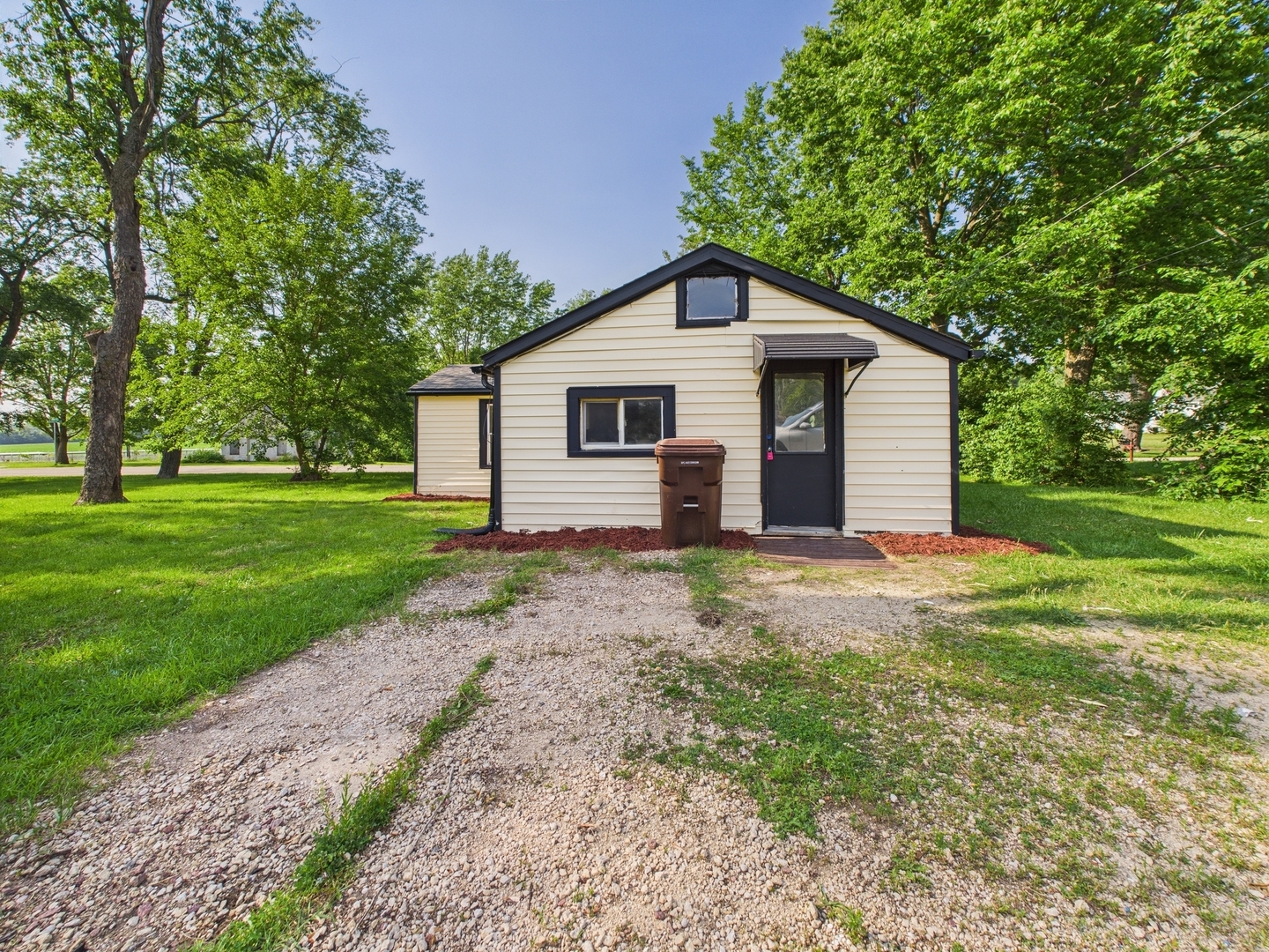 Property Photo: 4434 Mila Avenue IL 61101