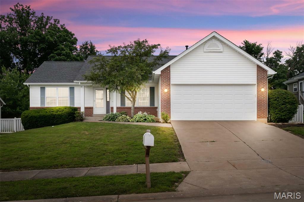 Property Photo: 104 Ashford Oaks Court MO 63385