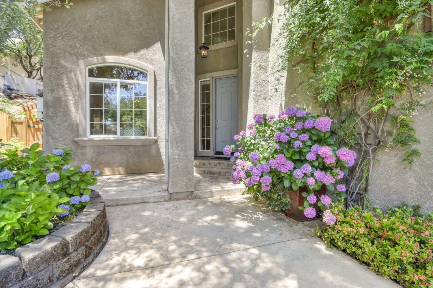 Property Photo: 3452 Tah Nee Way CA 95762