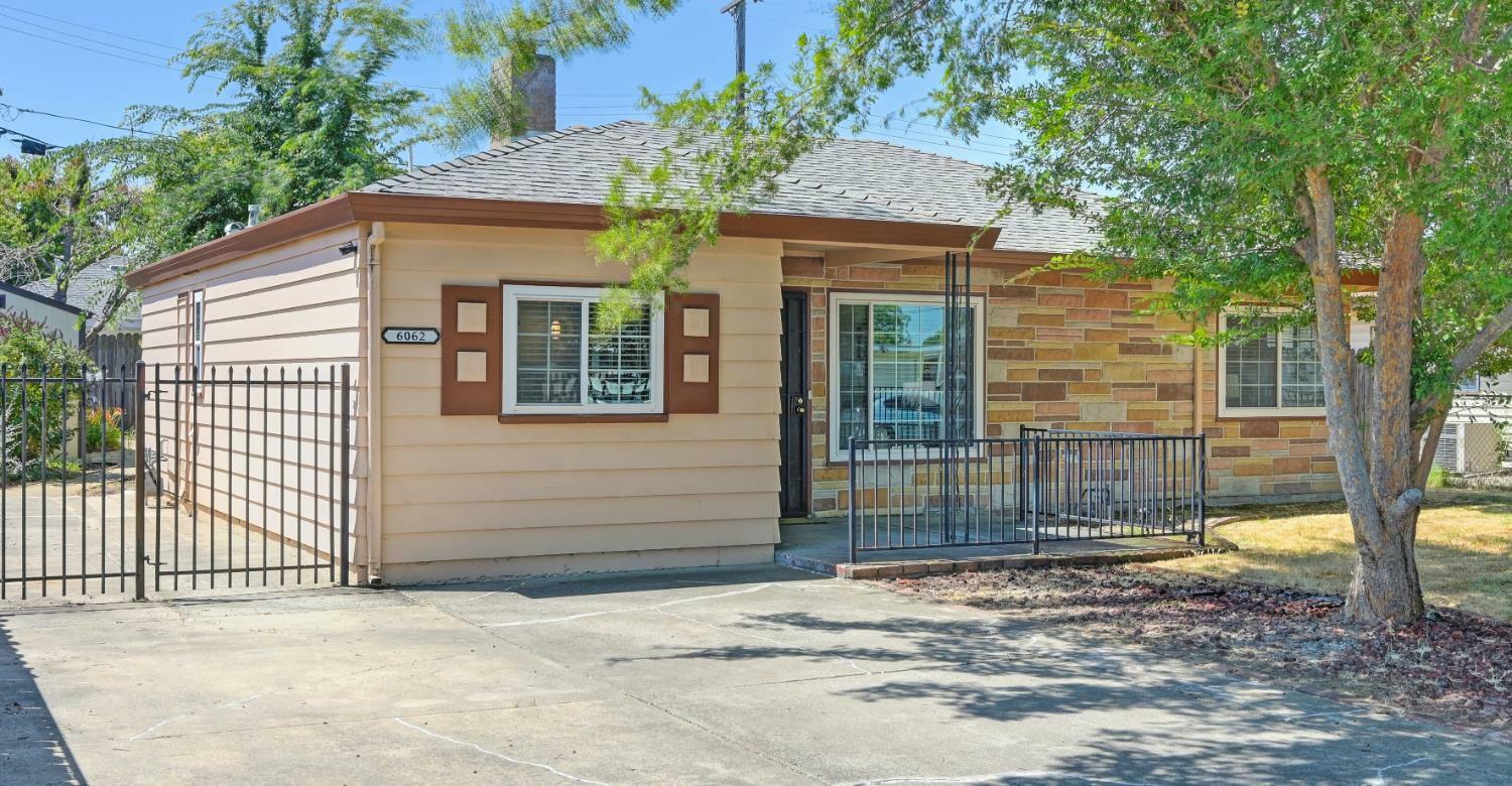 Property Photo: 6062 Jansen Drive CA 95824