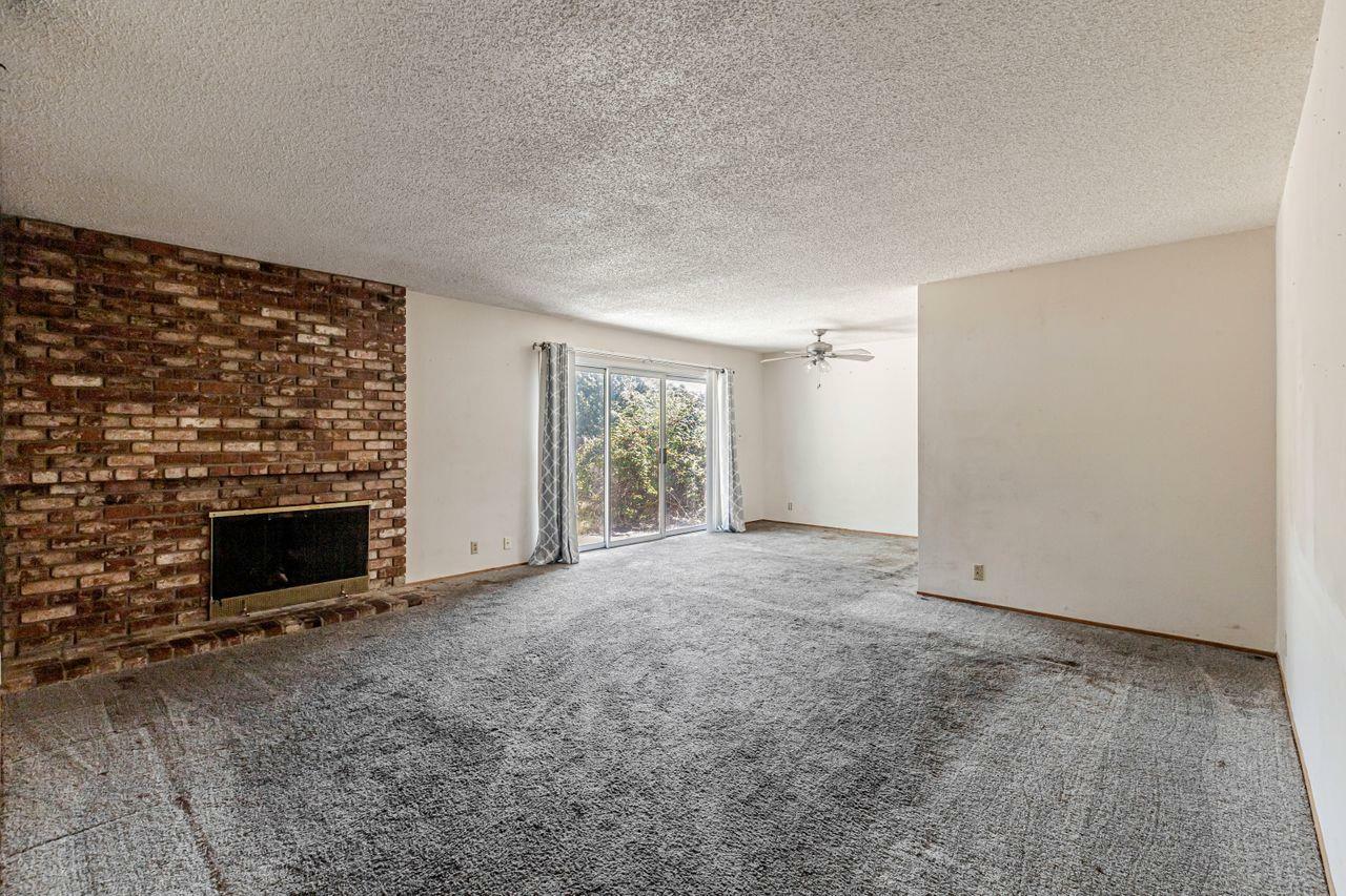 Property Photo: 6688 Silverthorne Circle CA 95842