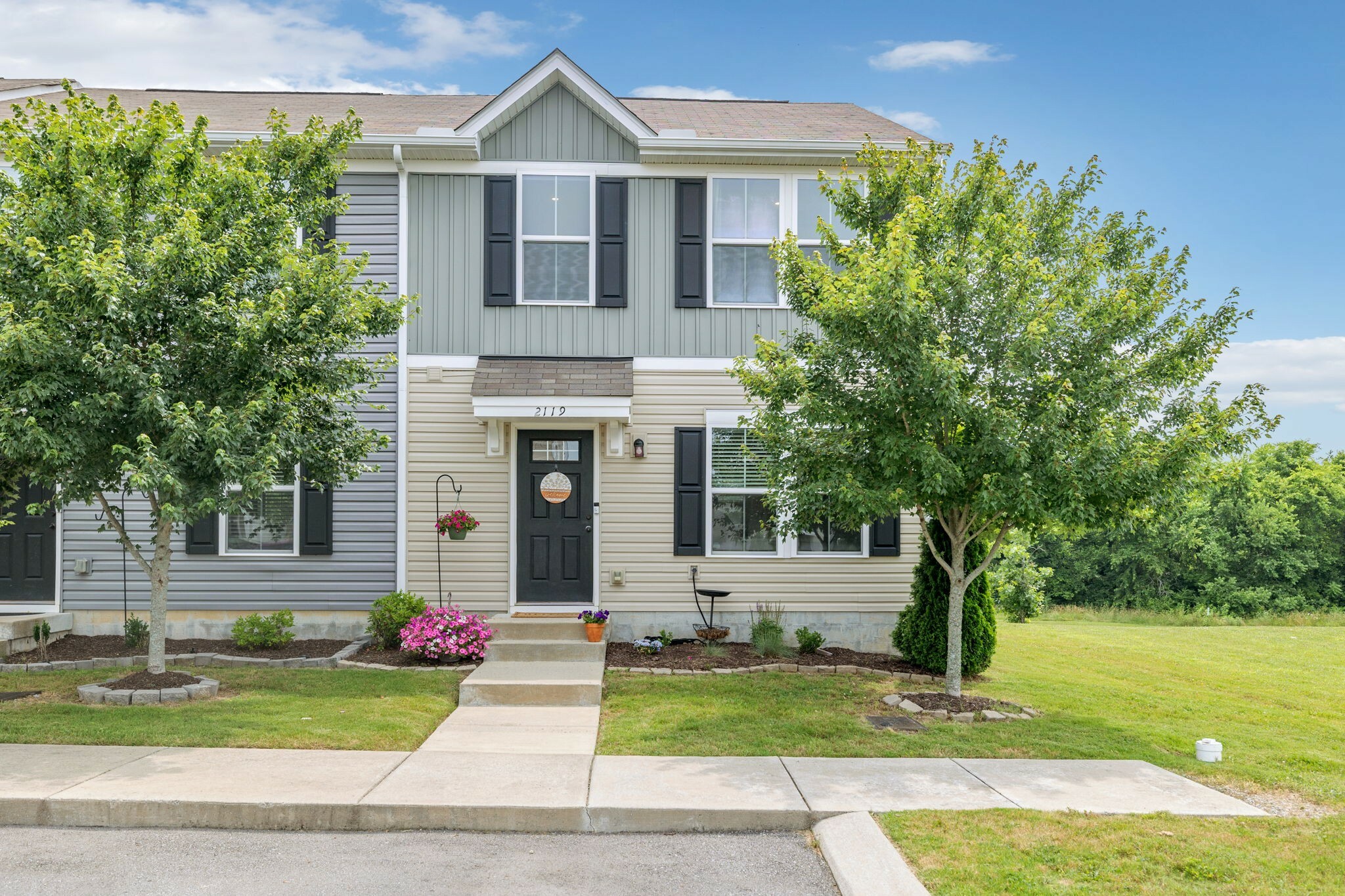 Property Photo: 2119 Portway Alley 2119 TN 37207