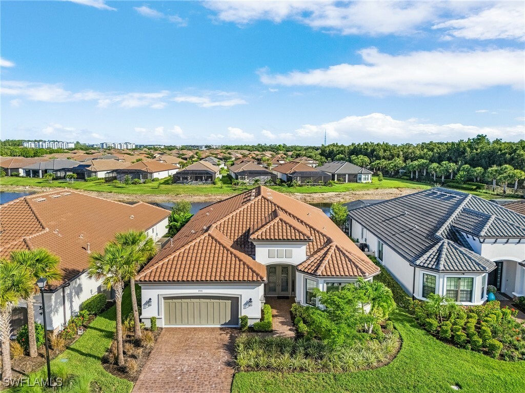 Property Photo: 8341 Promoso Court FL 34114
