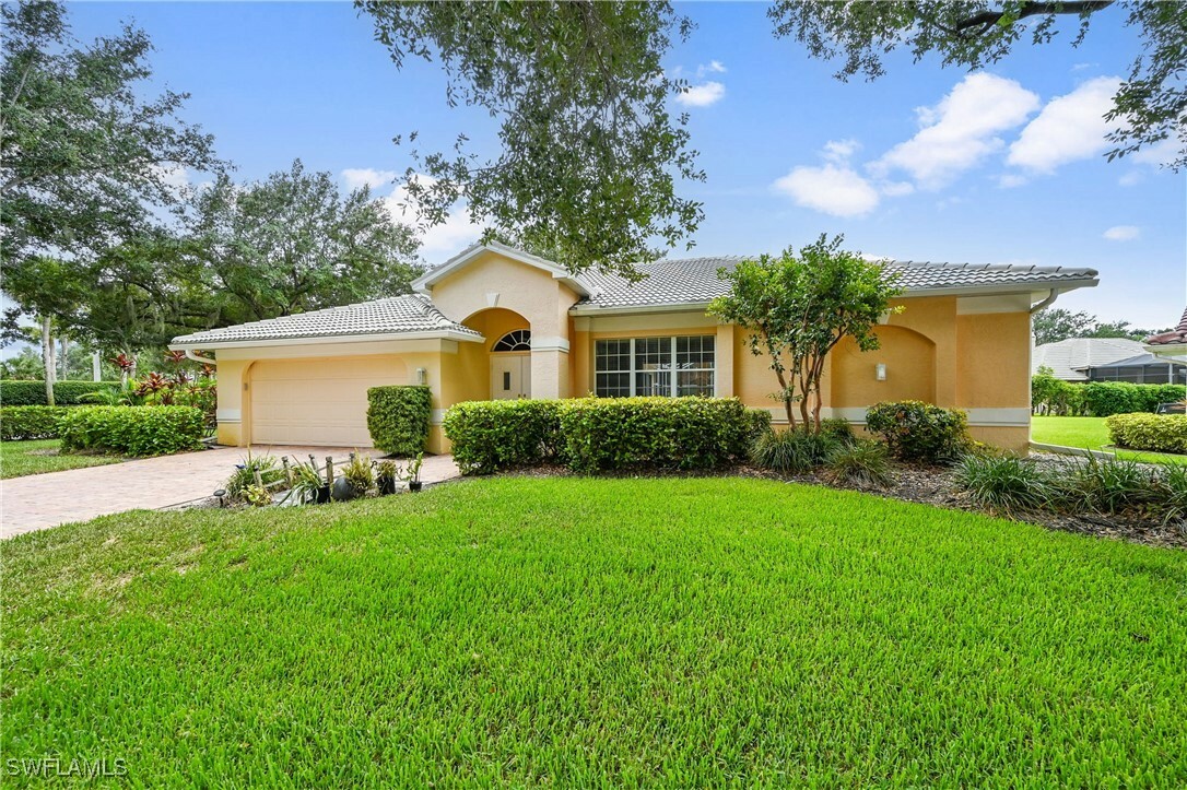 Property Photo: 11810 Woodshire Circle FL 33913